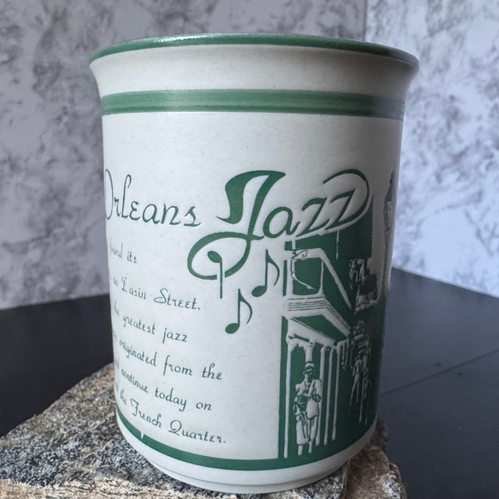 New Orleans Jazz Coffee Mug – French Quarter Souvenir – Ceramic Textured